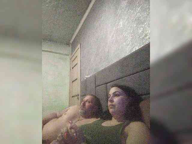 Cleopatra1990 webcam