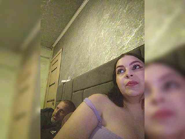 Cleopatra1990 webcam