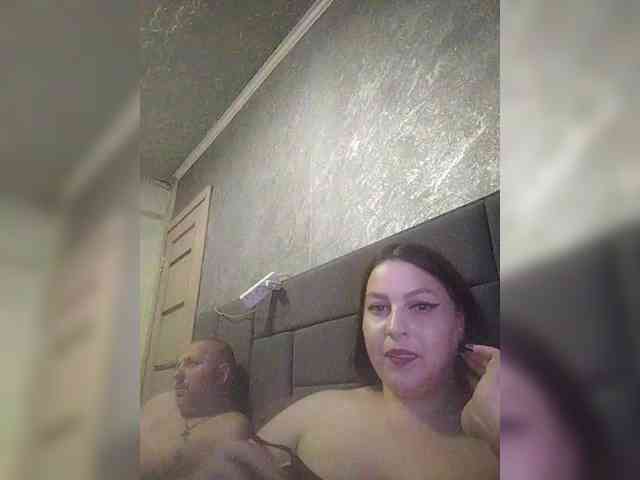 Cleopatra1990 webcam