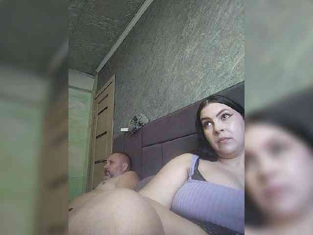 Cleopatra1990 webcam