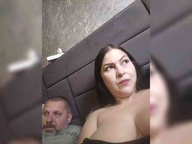 Cleopatra1990 webcam