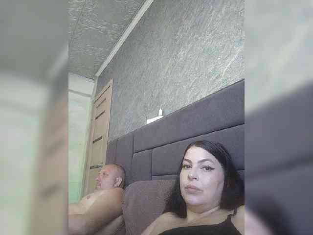 Cleopatra1990 webcam