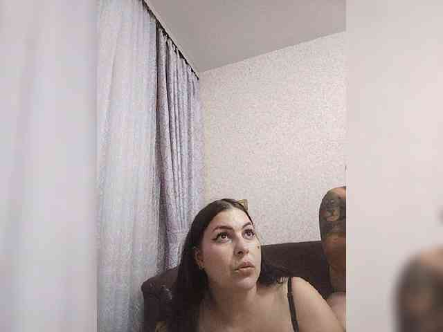 Cleopatra1990 webcam