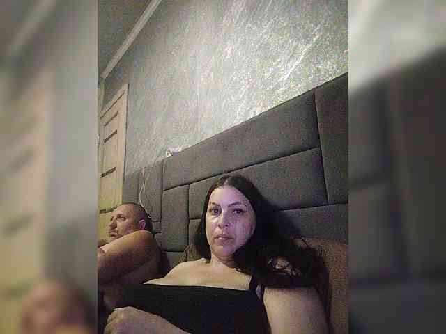 Cleopatra1990 webcam