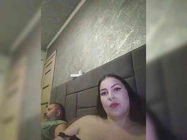 Cleopatra1990 webcam