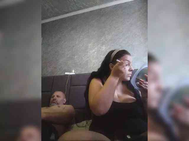 Cleopatra1990 webcam