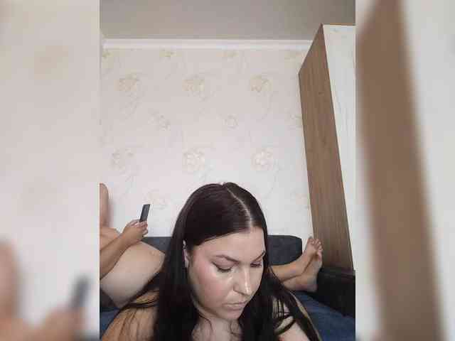 Cleopatra1990 webcam