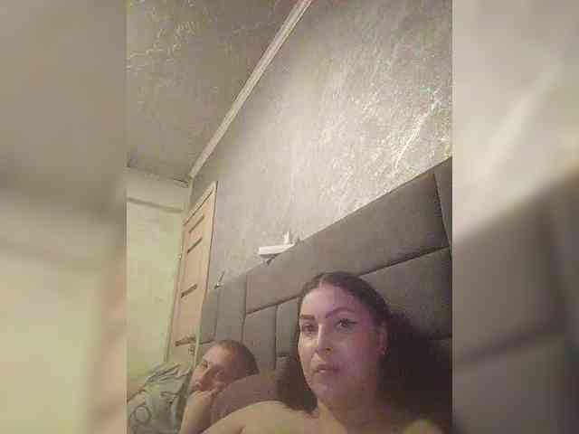 Cleopatra1990 webcam