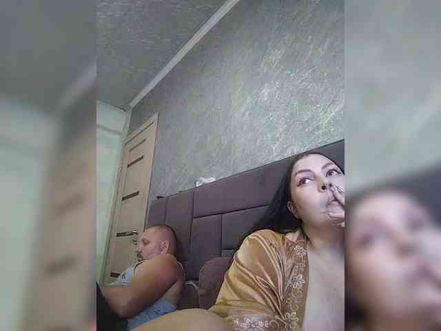 Cleopatra1990 webcam