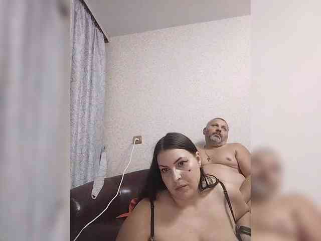 Cleopatra1990 webcam