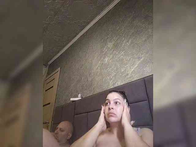 Cleopatra1990 webcam