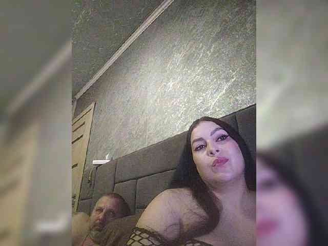 Cleopatra1990 webcam