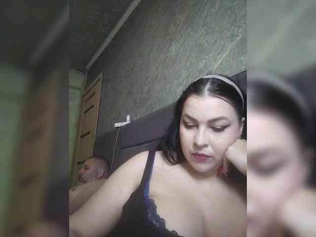 Cleopatra1990 webcam