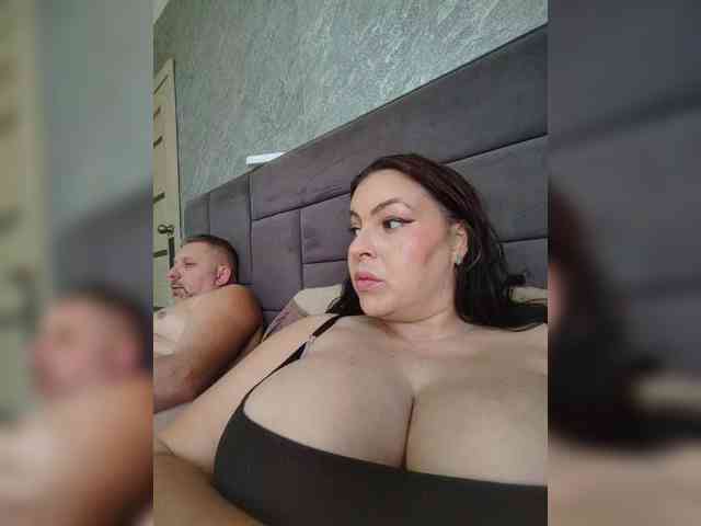 Cleopatra1990 webcam