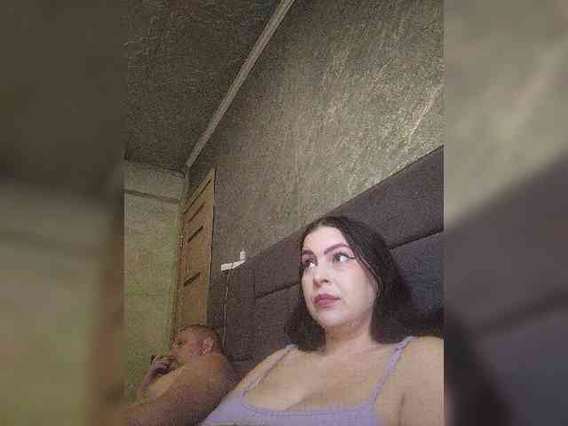 Cleopatra1990 webcam