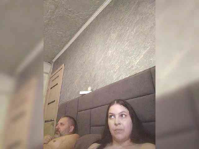 Cleopatra1990 webcam