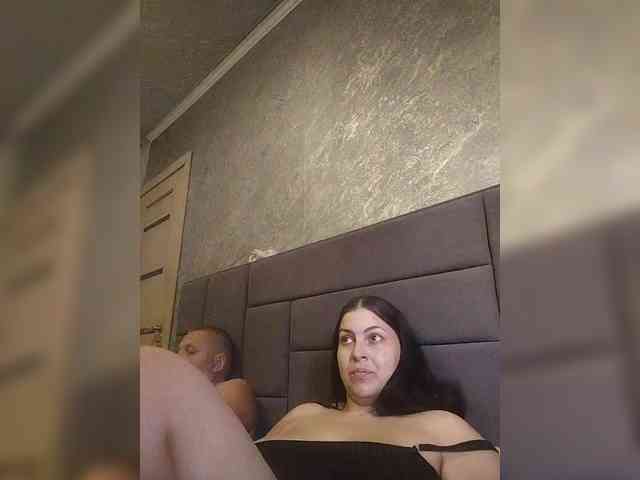 Cleopatra1990 webcam