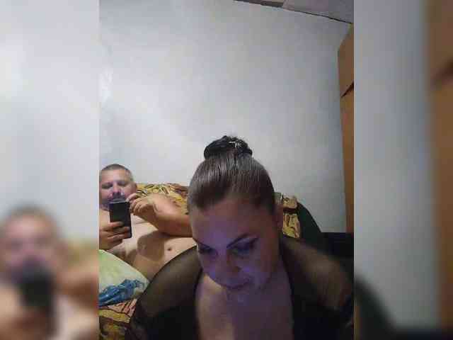 Cleopatra1990 webcam