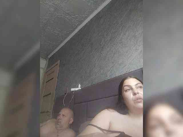 Cleopatra1990 webcam