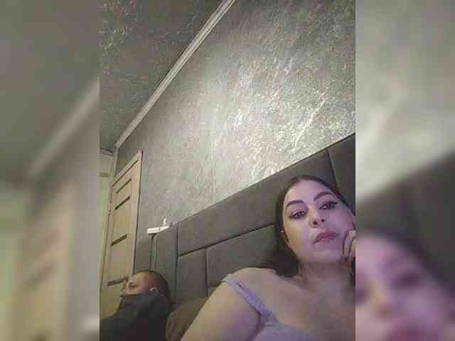 Cleopatra1990 webcam