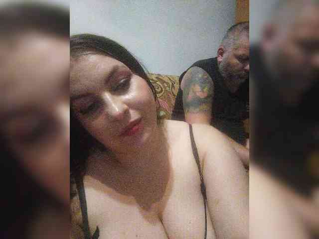 Cleopatra1990 webcam