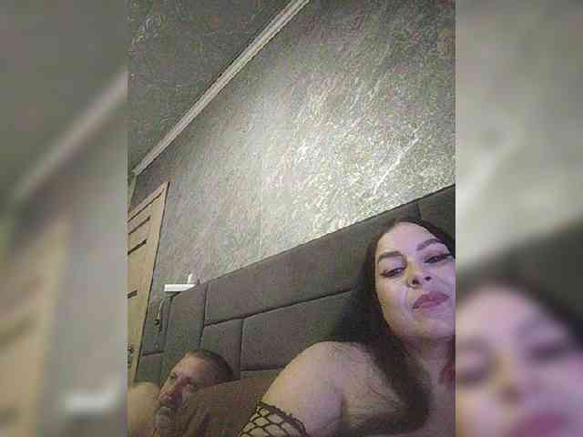 Cleopatra1990 webcam