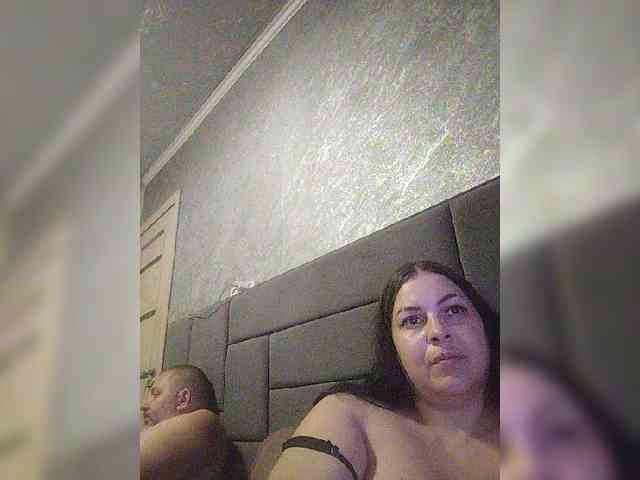 Cleopatra1990 webcam