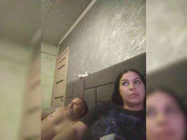 Cleopatra1990 webcam