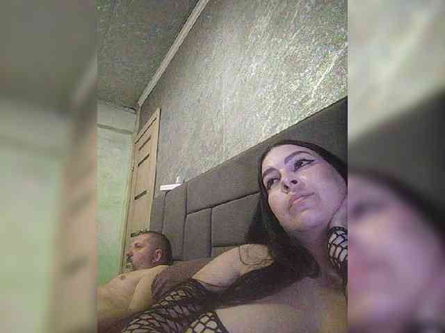 Cleopatra1990 webcam