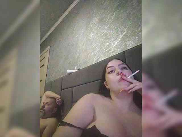 Cleopatra1990 webcam