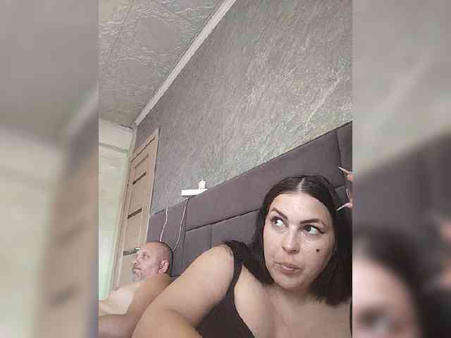 Cleopatra1990 webcam