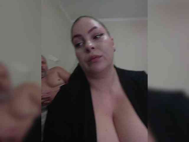 kissmabont Sex Cam Show