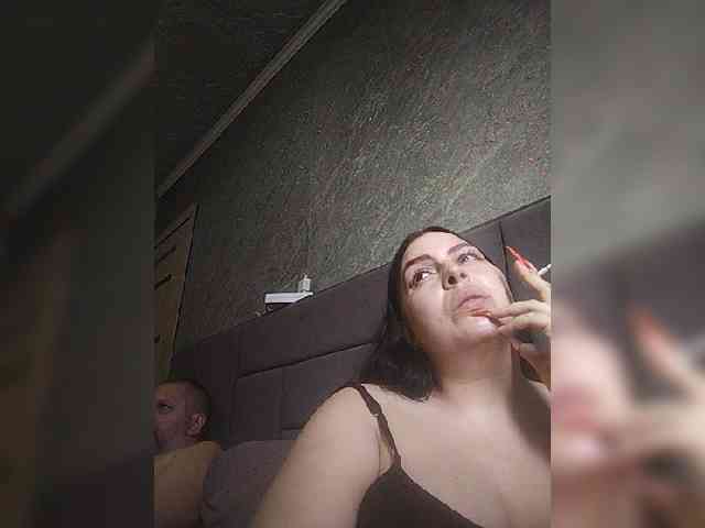 Cleopatra1990 webcam