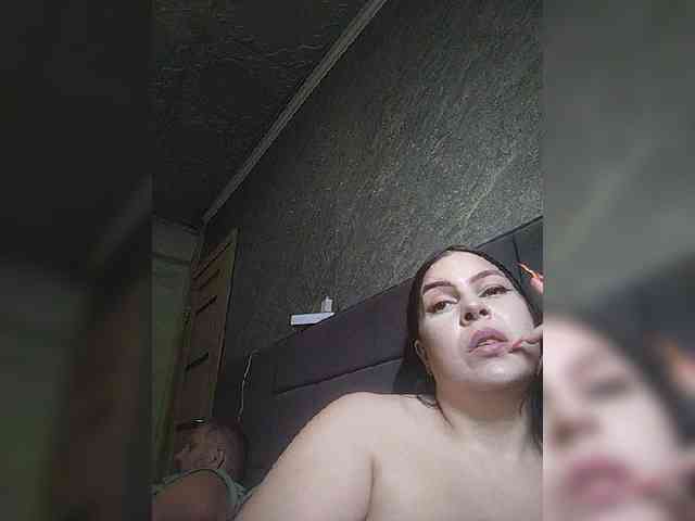 Cleopatra1990 webcam