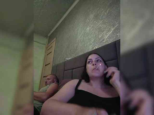 Cleopatra1990 webcam