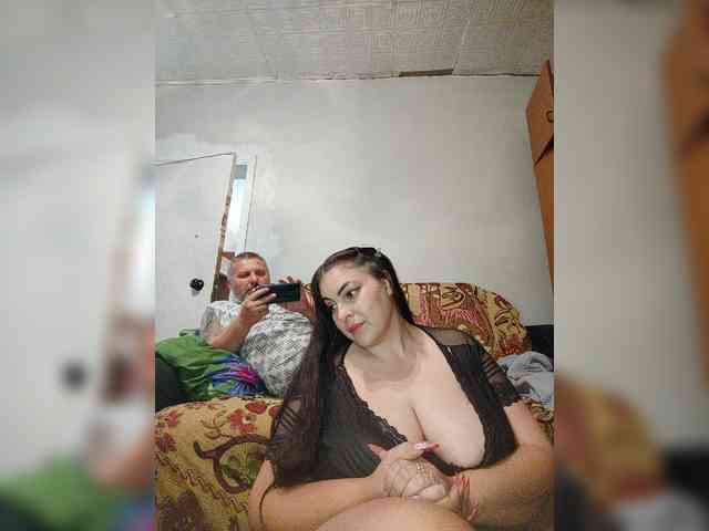 Cleopatra1990 webcam