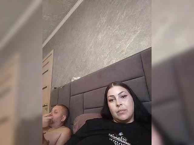 Cleopatra1990 webcam