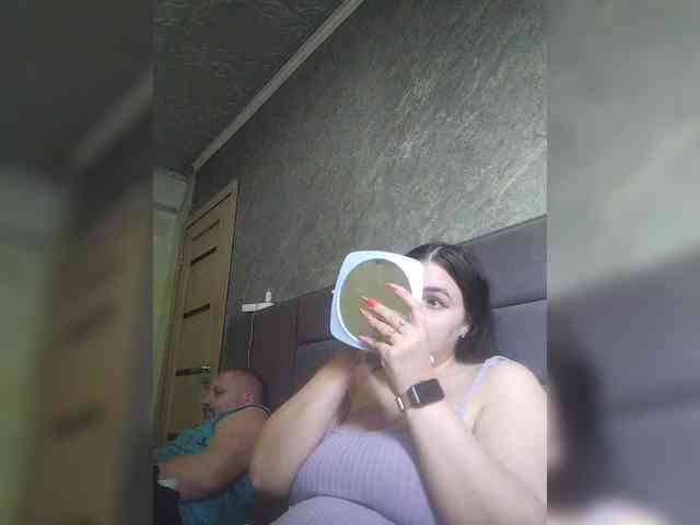 Cleopatra1990 webcam