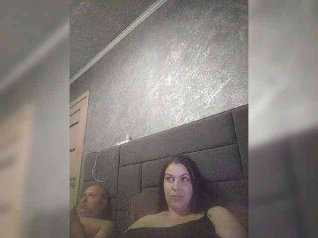 Cleopatra1990 webcam