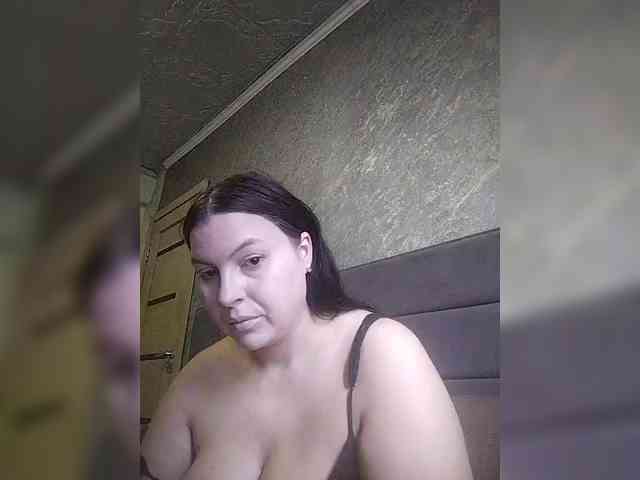 Cleopatra1990 webcam