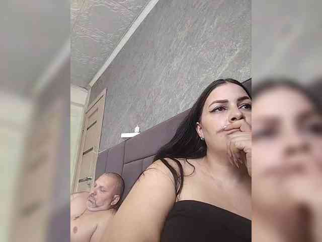 Cleopatra1990 webcam