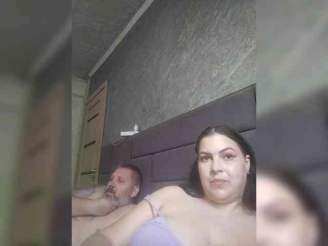 Cleopatra1990 webcam