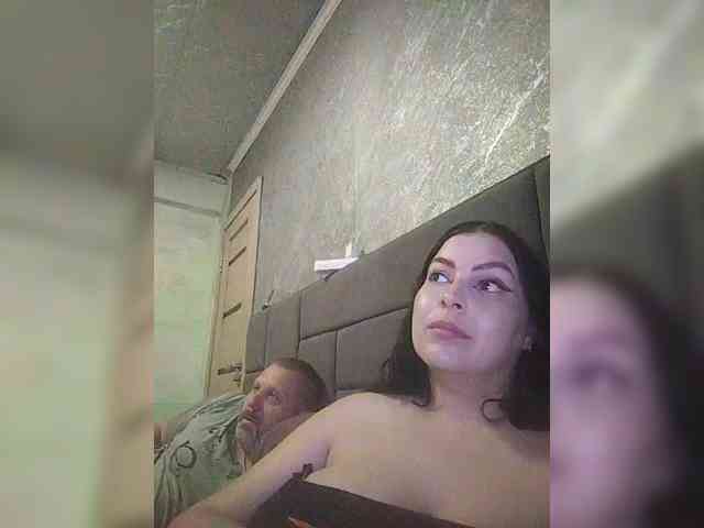 Cleopatra1990 webcam
