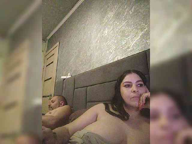 Cleopatra1990 webcam