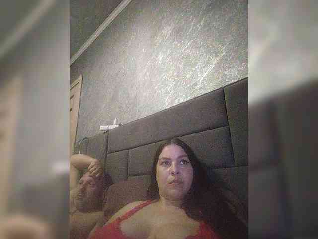 Cleopatra1990 webcam