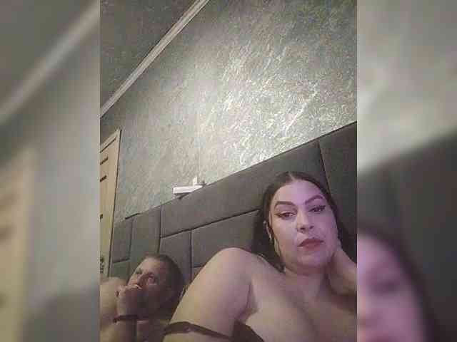 Cleopatra1990 webcam