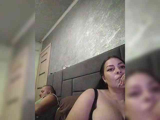 Cleopatra1990 webcam