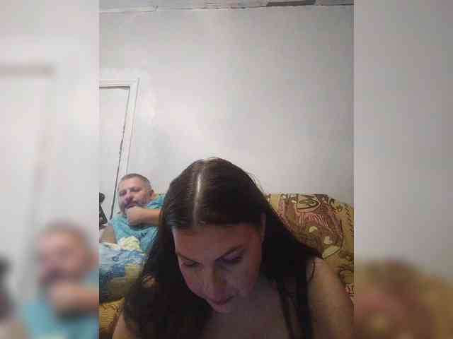 Cleopatra1990 webcam