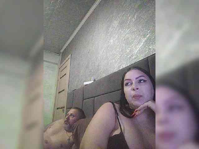Cleopatra1990 webcam