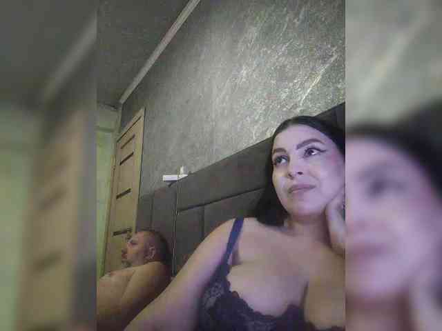 Cleopatra1990 webcam